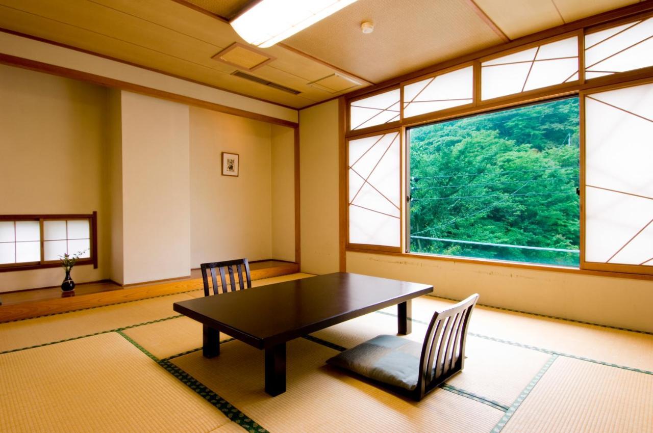 Hotel Ikaho Syusuien Shibukawa Exterior foto